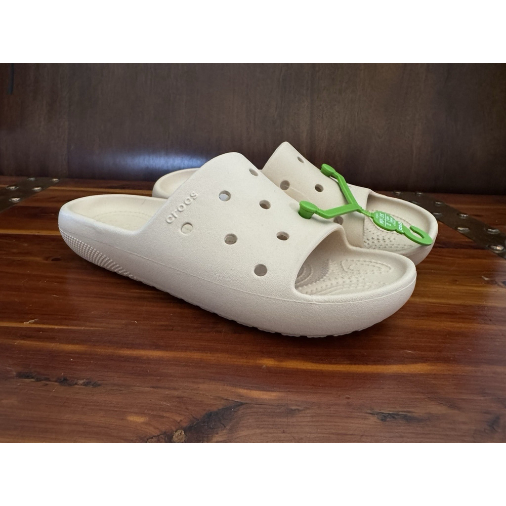 Crocs Classic Slide V2 Shiitake Beige Sandals Women’s 6 Men’s 4 New w/ Tags
